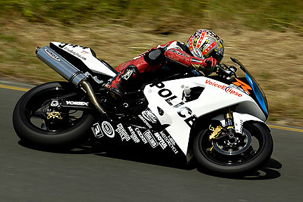 AMA Superbikes Race at Infineon